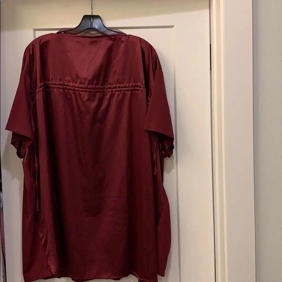 Ava & Viv Ruched Back V-Neck Top 4X New - Picture 7 of 8